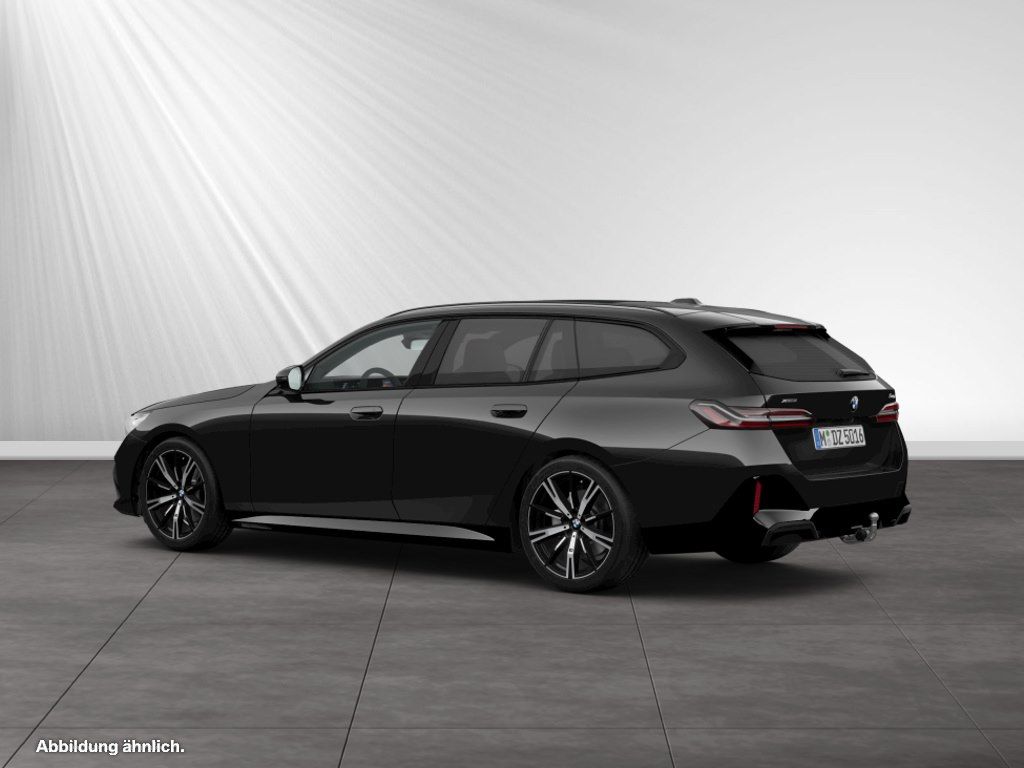 BMW 540 2025 г. Чёрный, пробег 18200 км