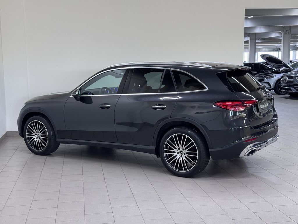 Mercedes-Benz GLC 220 2024 г. Серый, пробег 53444 км