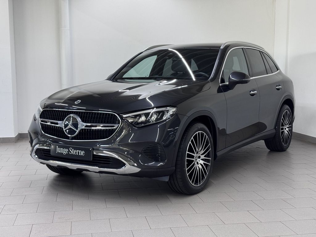 Mercedes-Benz GLC 220 2024 г. Серый, пробег 53444 км