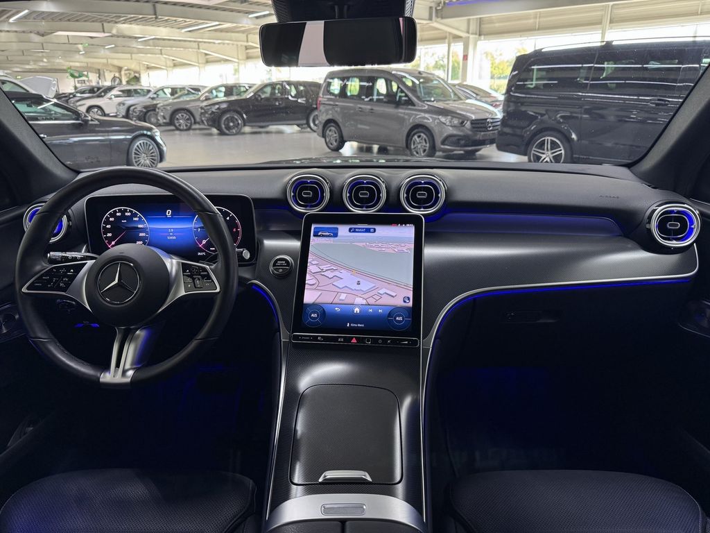 Mercedes-Benz GLC 220 2024 г. Серый, пробег 53444 км