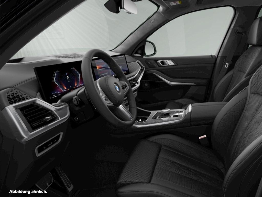 BMW X7 2025 г. Чёрный, пробег 21180 км