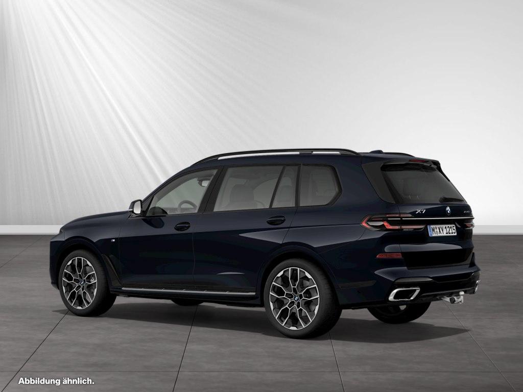 BMW X7 2025 г. Чёрный, пробег 21180 км