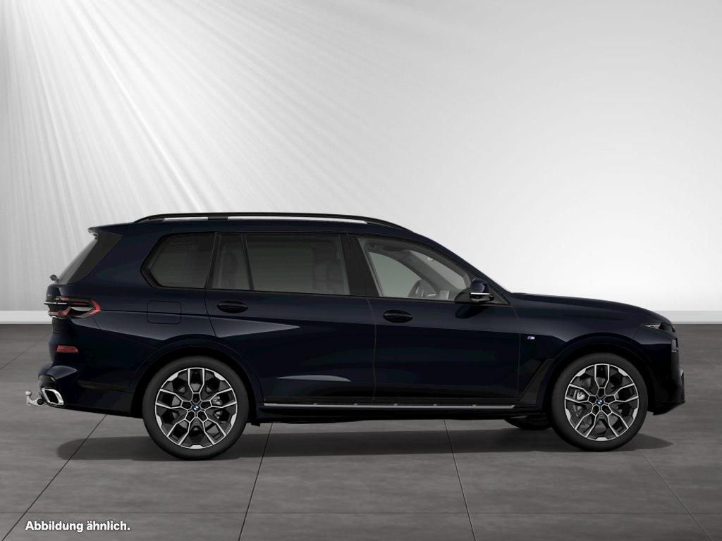 BMW X7 2025 г. Чёрный, пробег 21180 км