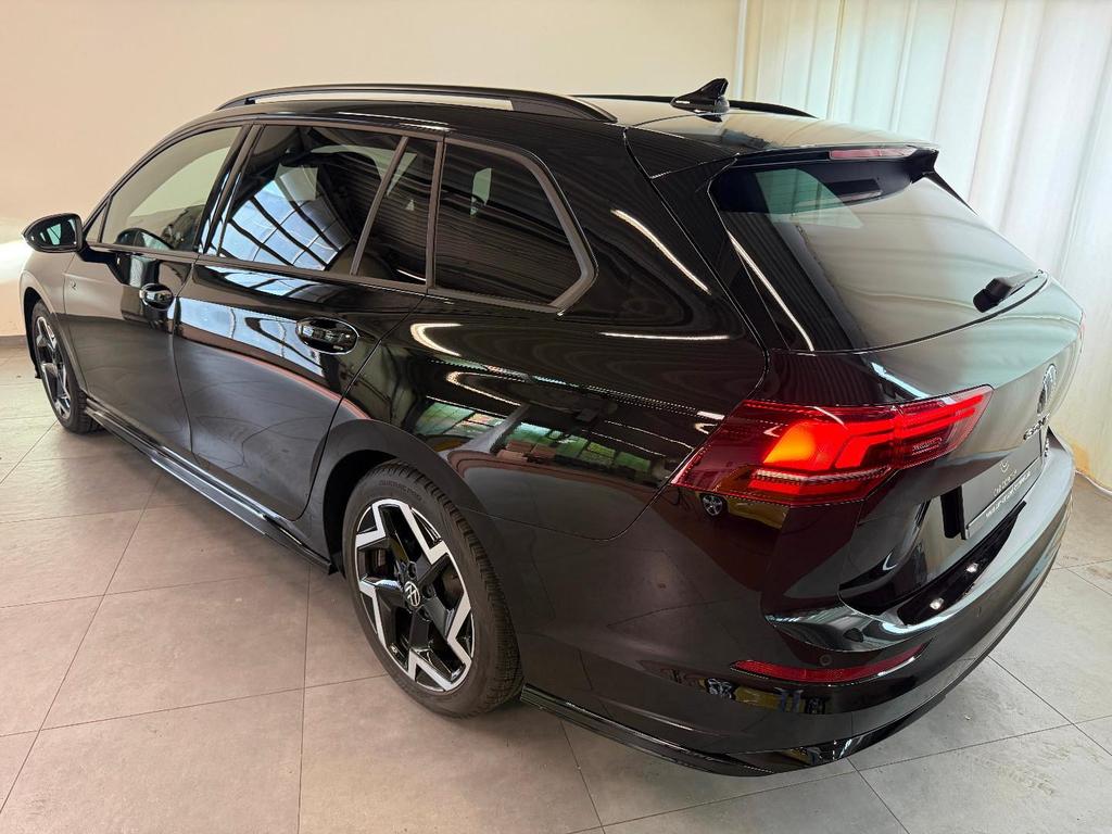 Volkswagen Golf 2025 г. Чёрный, пробег 14832 км