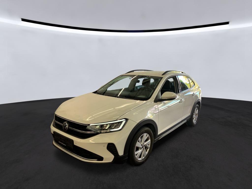Volkswagen Taigo 2022 г. Белый, пробег 32600 км