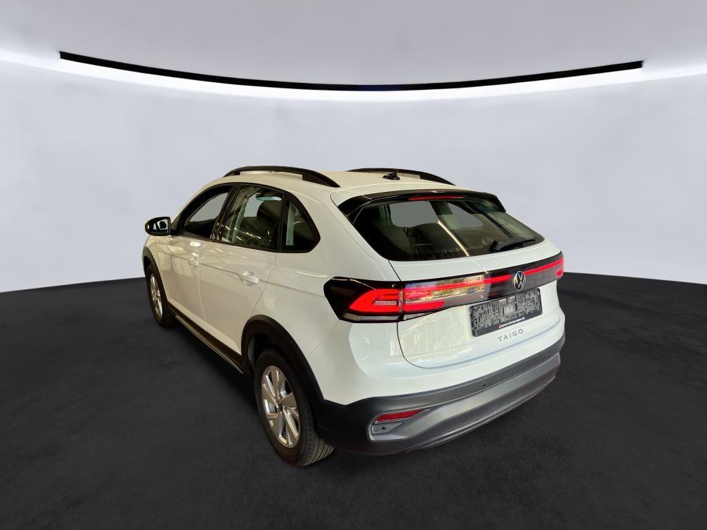 Volkswagen Taigo 2022 г. Белый, пробег 32600 км