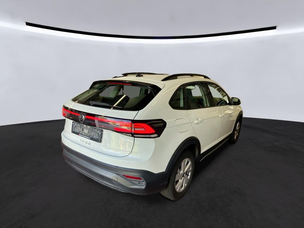 Volkswagen Taigo 2022 г. Белый, пробег 32600 км