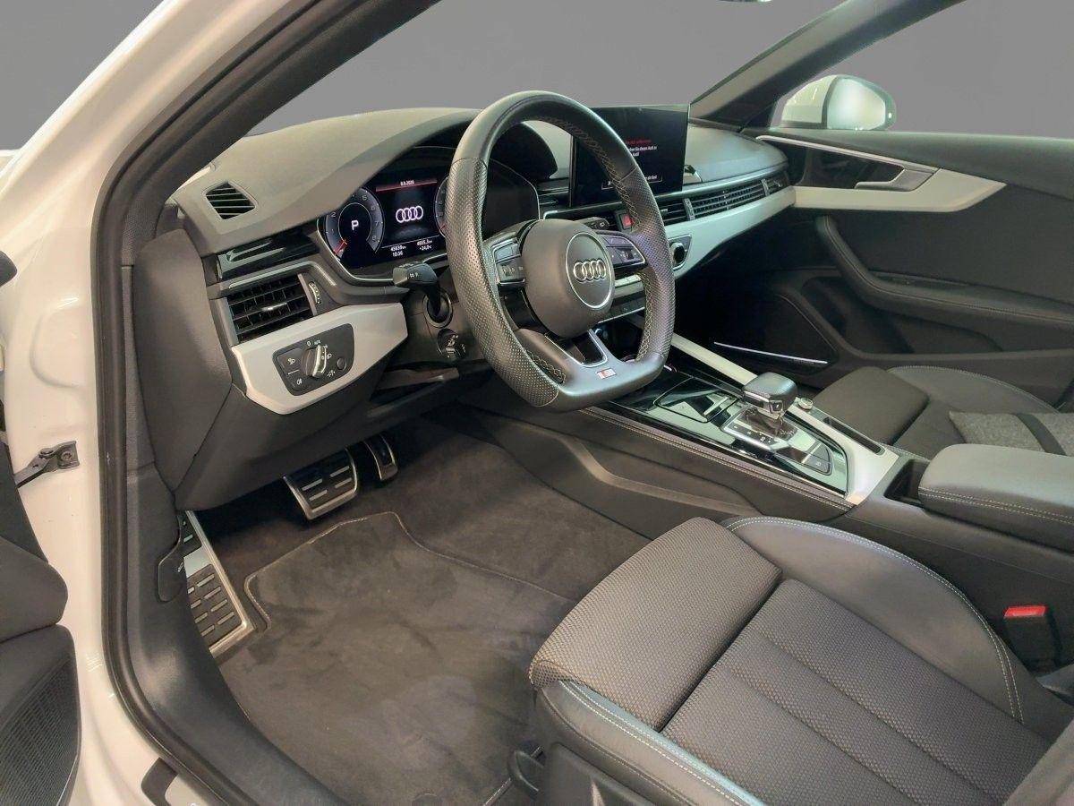 Audi A4 2023 г. Белый, пробег 45633 км