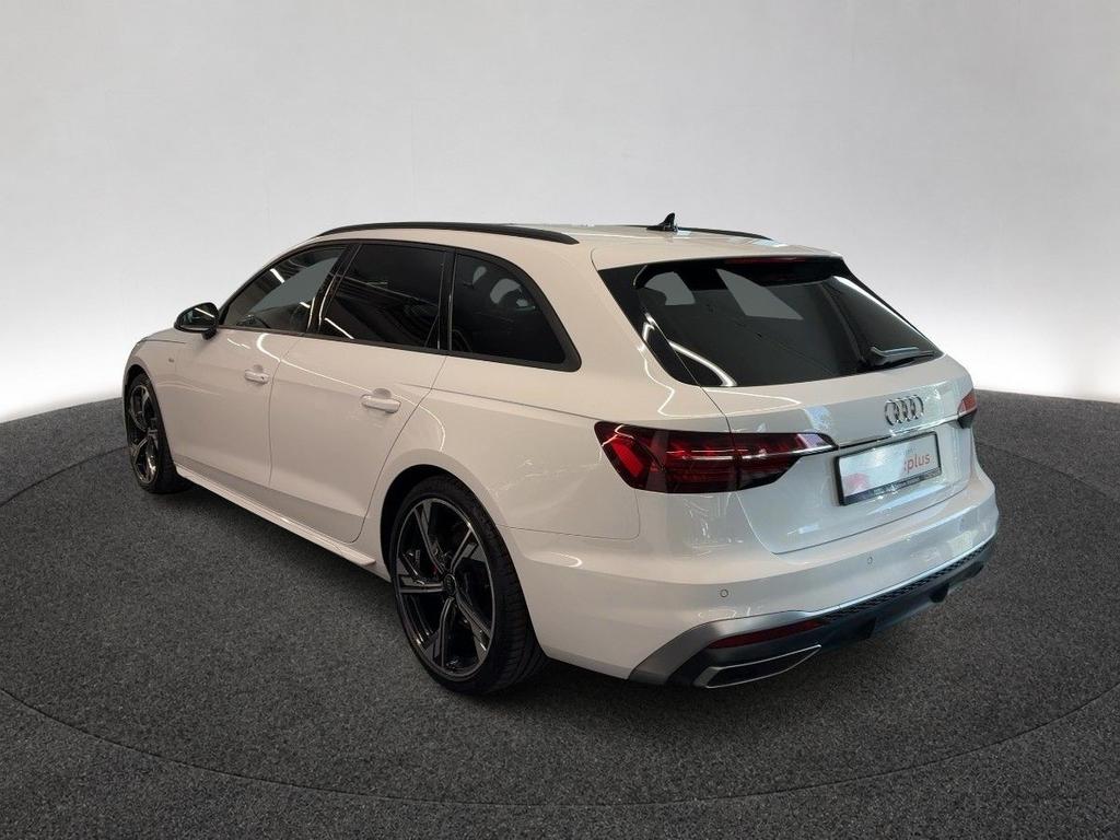 Audi A4 2023 г. Белый, пробег 45633 км