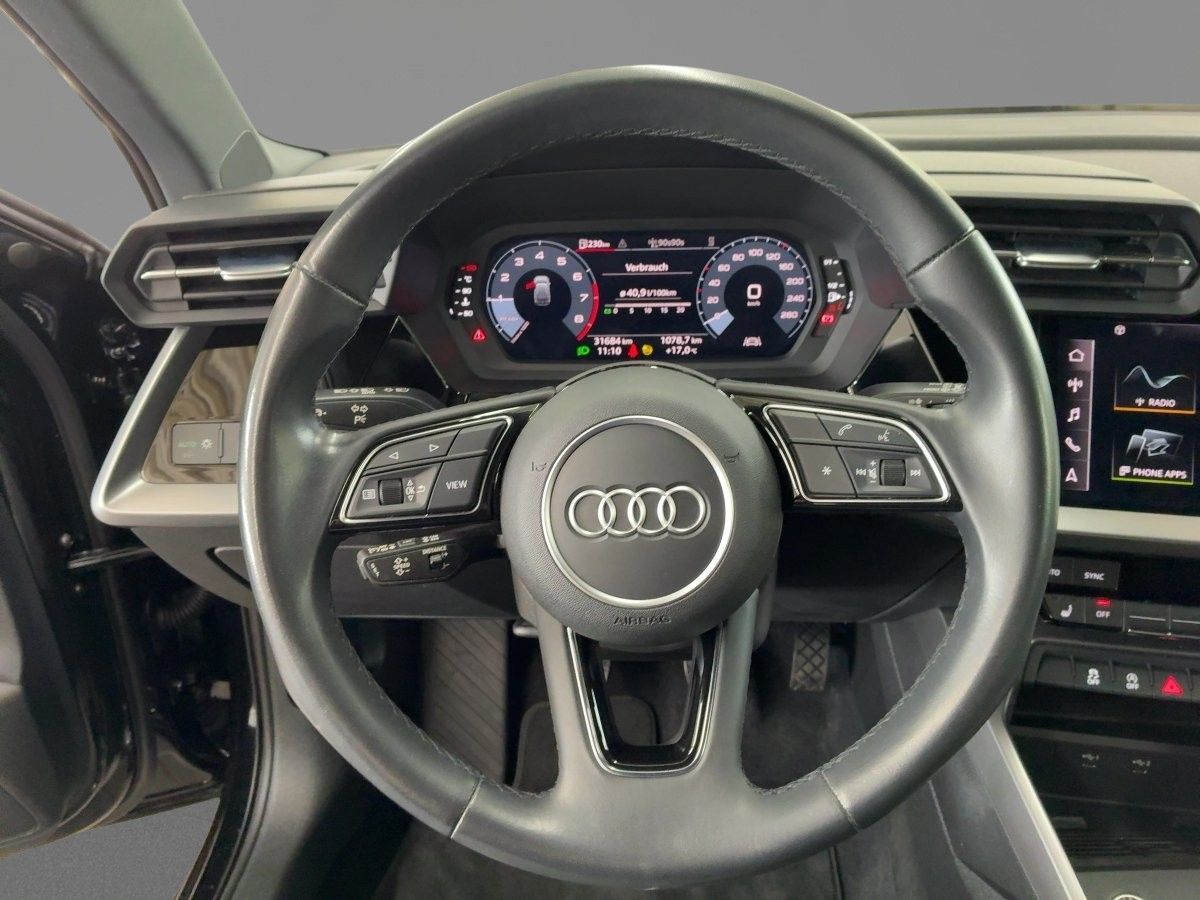 Audi A3 2023 г. Чёрный, пробег 31676 км