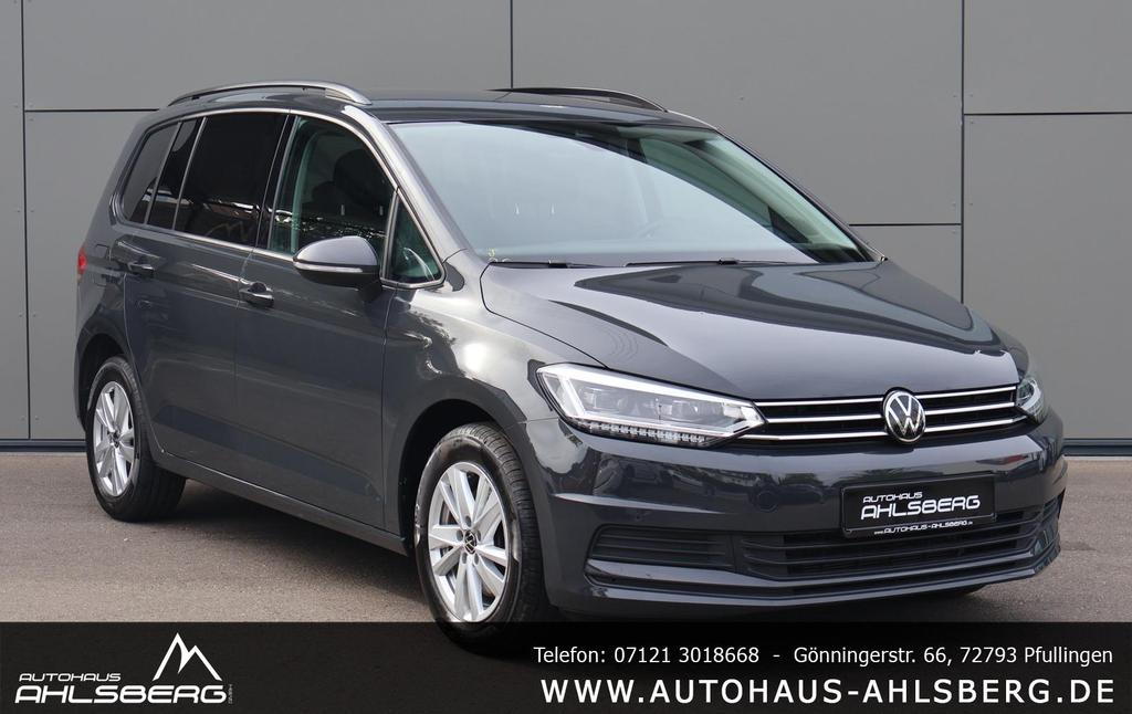 Volkswagen Touran 2024 г. Серый, пробег 48600 км