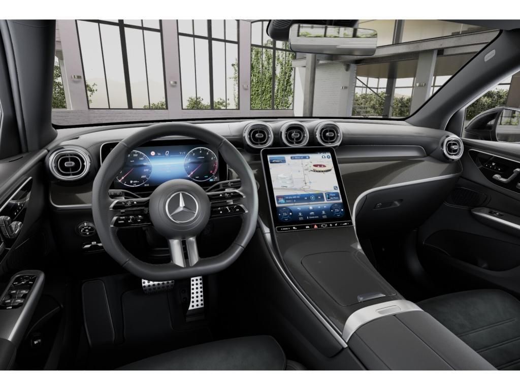 Mercedes-Benz GLC 200 2026 г. Синий, пробег 3000 км