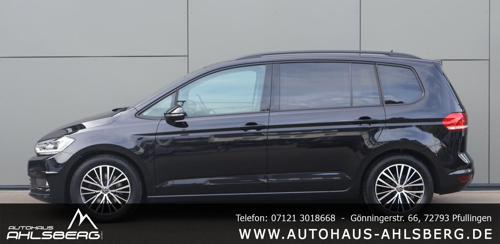 Volkswagen Touran 2024 г. Чёрный, пробег 40000 км