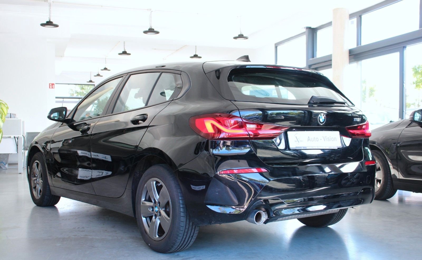 BMW 116 2023 г. Чёрный, пробег 29293 км