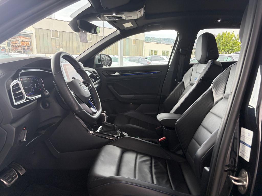Volkswagen T-Roc 2022 г. Чёрный, пробег 36100 км