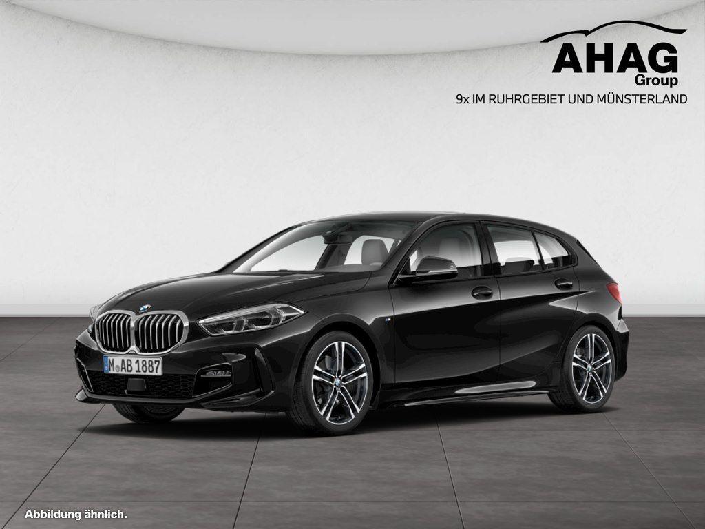 BMW 118 2023 г. Чёрный, пробег 50483 км