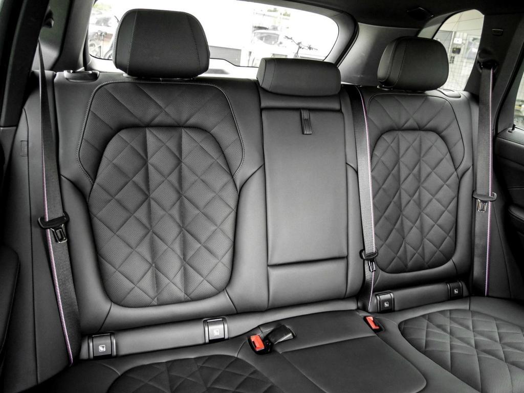 BMW X5 2023 г. Серый, пробег 29920 км
