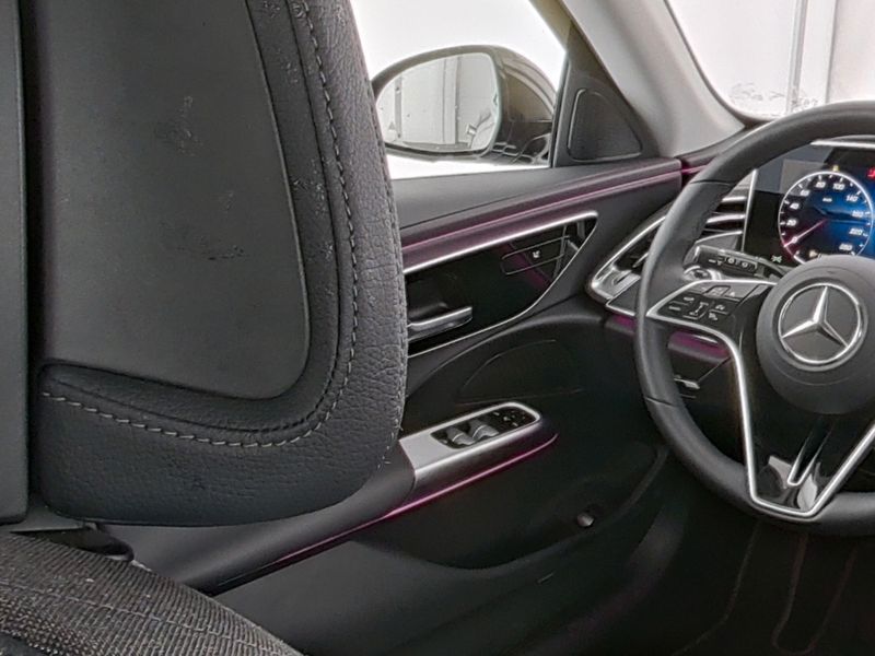 Mercedes-Benz E 220 2025 г. Чёрный, пробег 22602 км