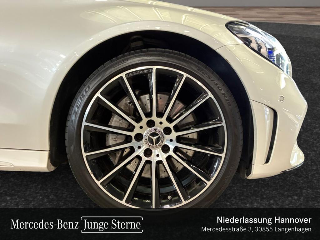 Mercedes-Benz C 400 2022 г. Белый, пробег 47365 км