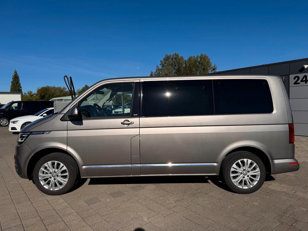 Volkswagen T6 MULTIVAN 2022 г. Бежевый, пробег 43000 км