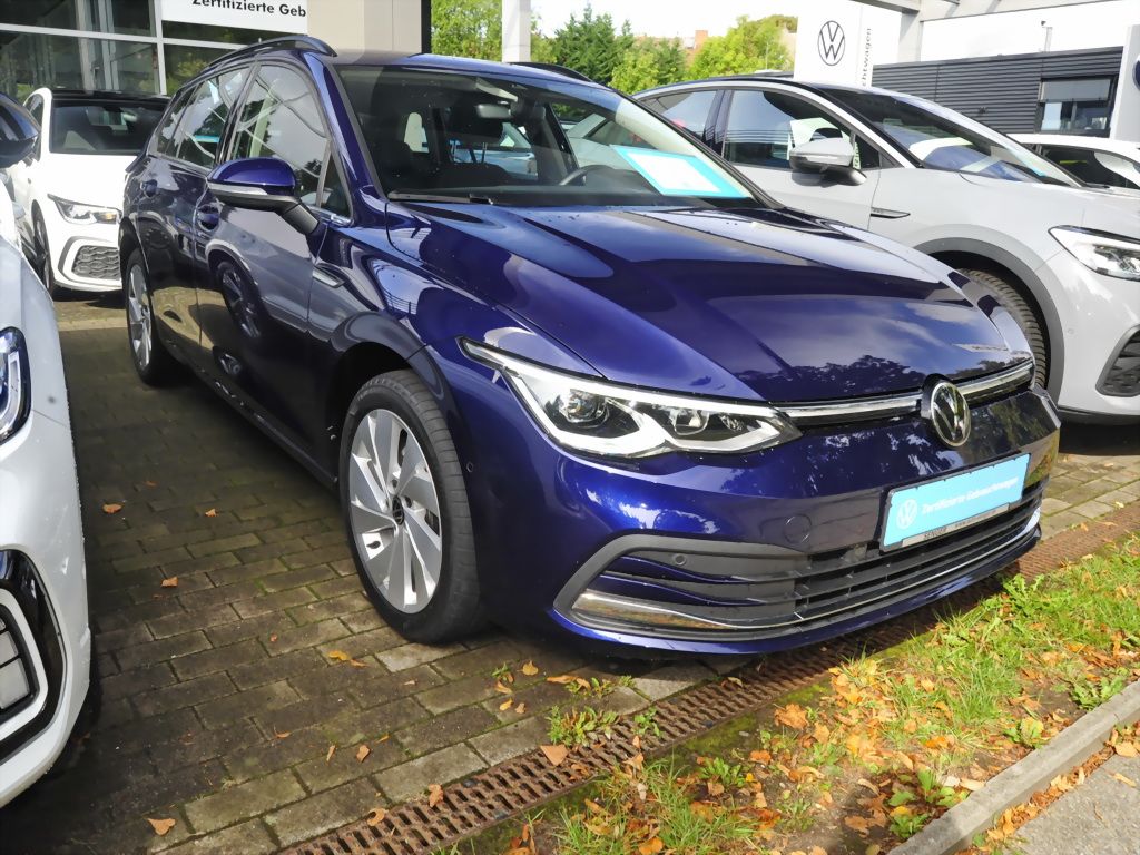 Volkswagen Golf 2022 г. Синий, пробег 39850 км