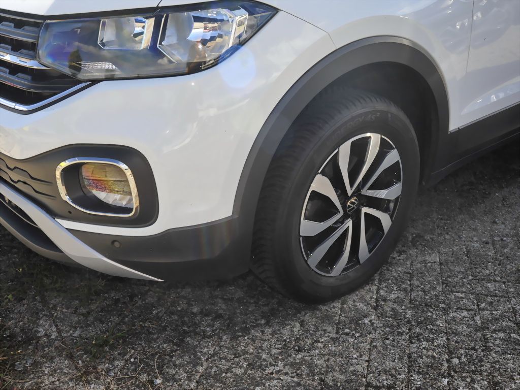 Volkswagen T-Cross 2022 г. Белый, пробег 41850 км