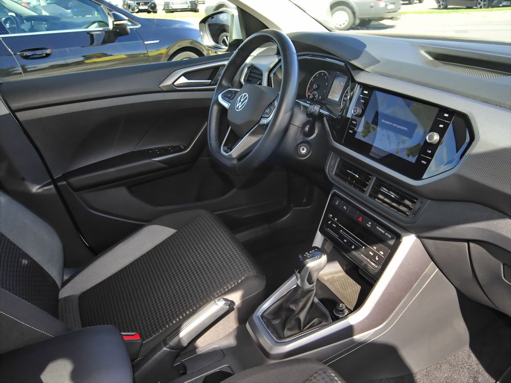 Volkswagen T-Cross 2022 г. Белый, пробег 41850 км