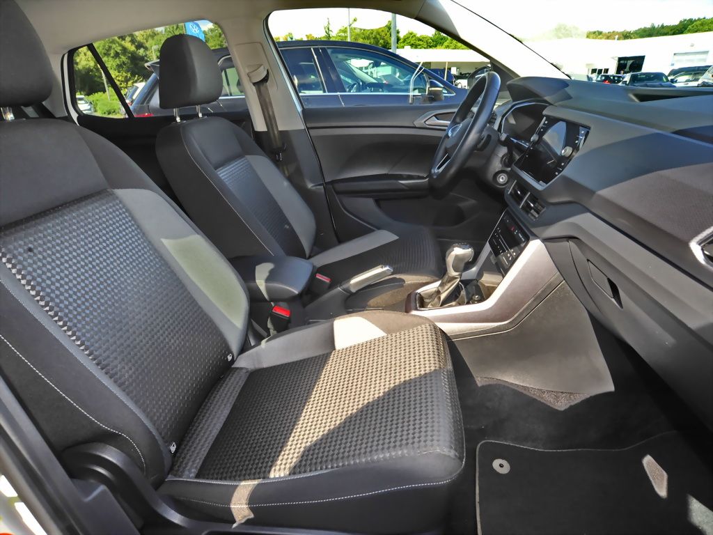 Volkswagen T-Cross 2022 г. Белый, пробег 41850 км