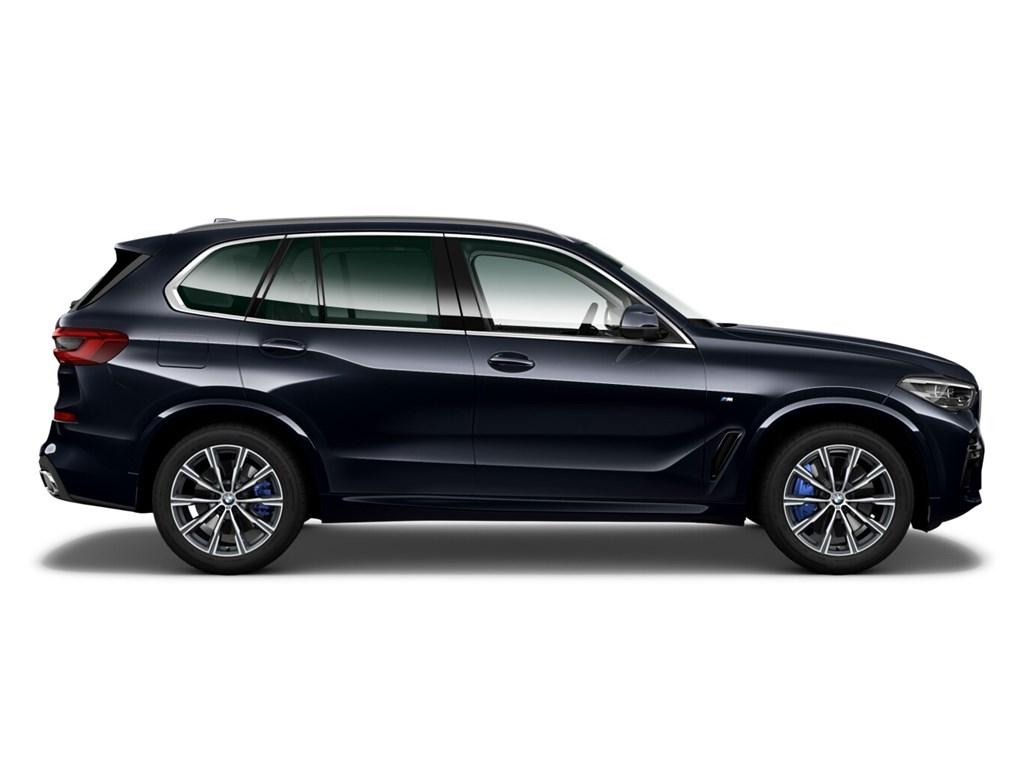 BMW X5 2023 г. Чёрный, пробег 46400 км