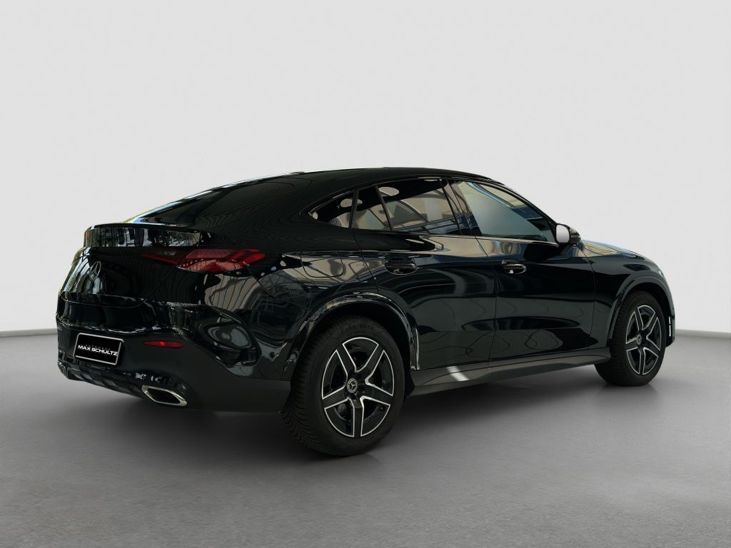 Mercedes-Benz GLC 200 2026 г. Чёрный, пробег 15665 км