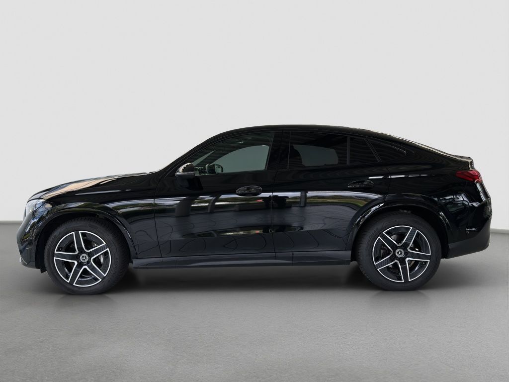 Mercedes-Benz GLC 200 2026 г. Чёрный, пробег 15665 км
