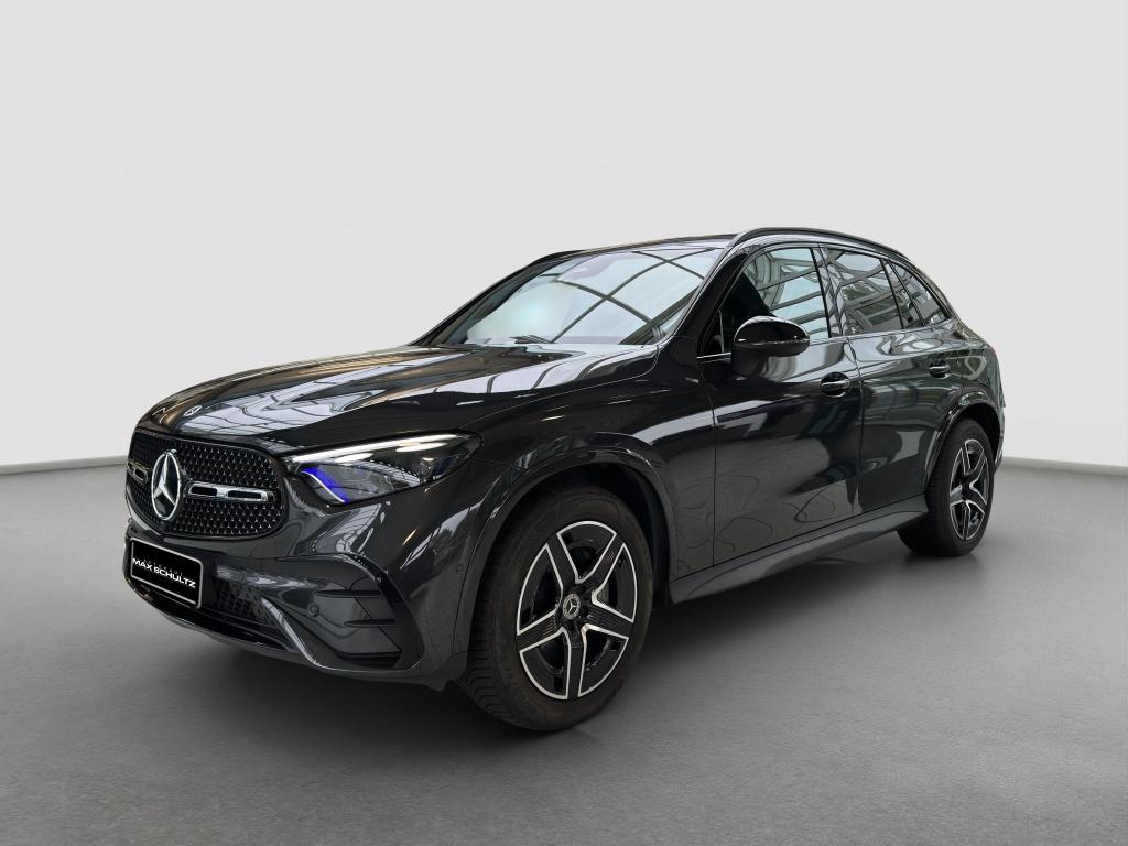 Mercedes-Benz GLC 200 2026 г. Серый, пробег 15786 км