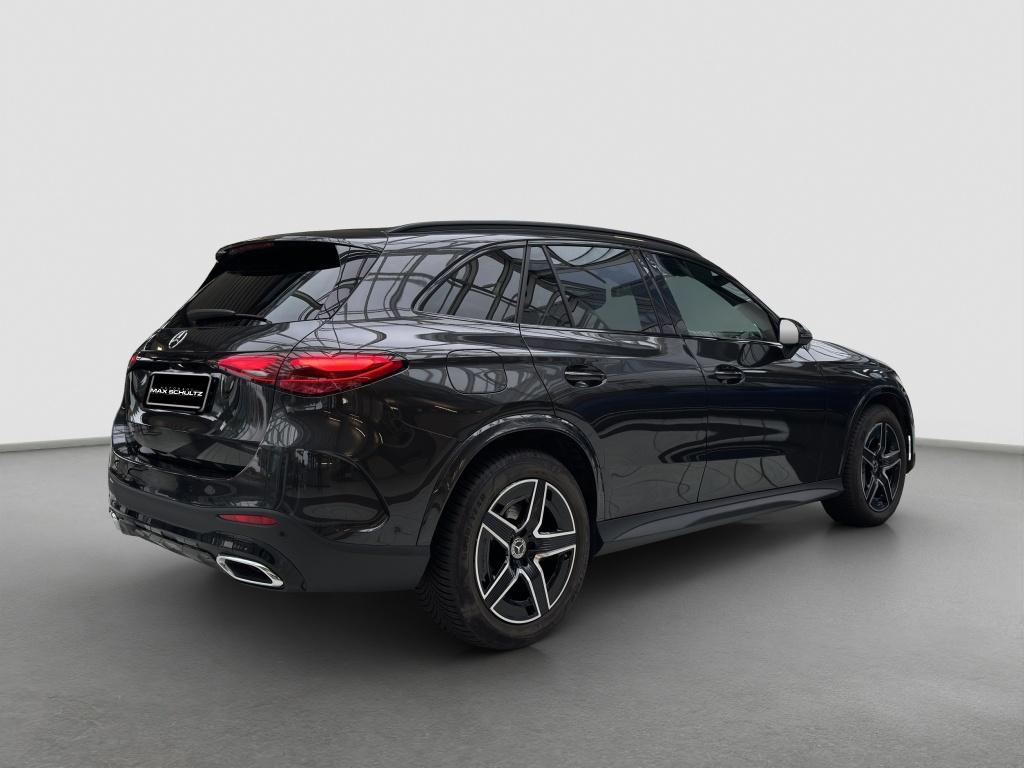 Mercedes-Benz GLC 200 2026 г. Серый, пробег 15786 км