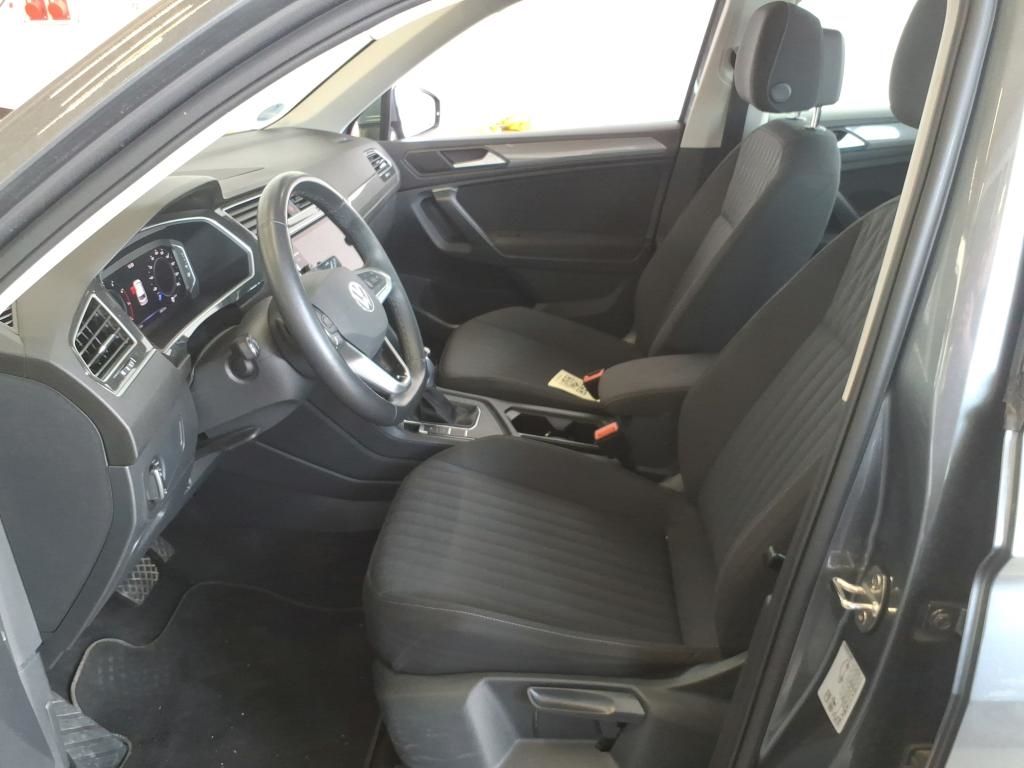 Volkswagen TIGUAN ALLSPACE 2025 г. Серый, пробег 38872 км