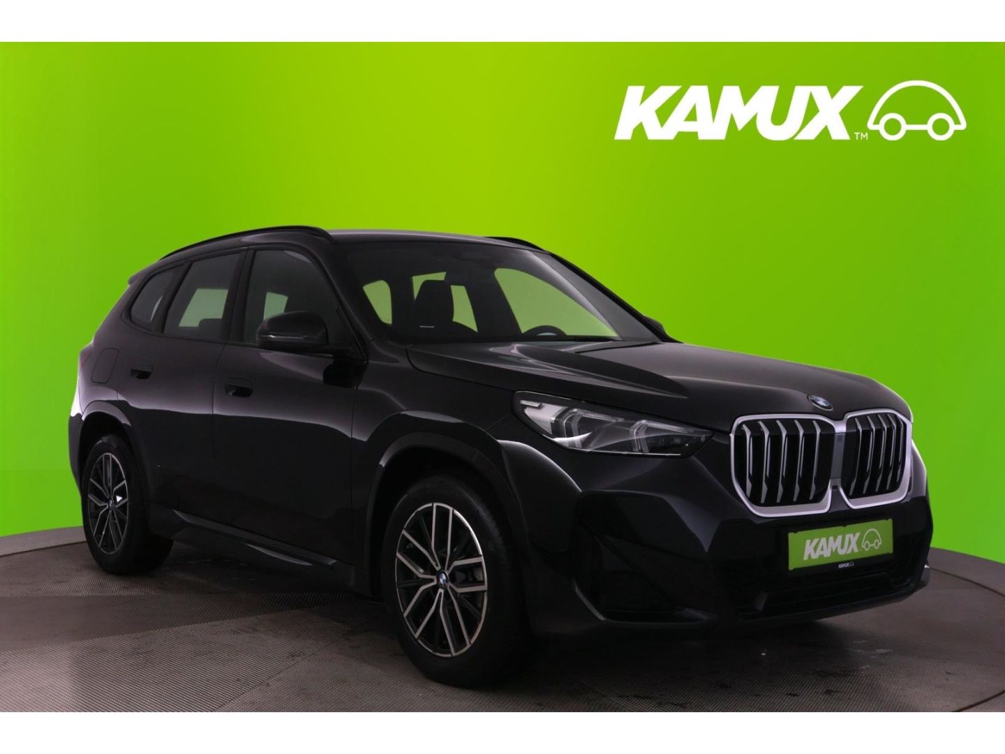 BMW X1 2025 г. Чёрный, пробег 9420 км