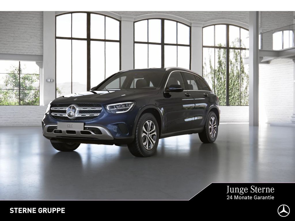 Mercedes-Benz GLC 220 2022 г. Синий, пробег 55655 км