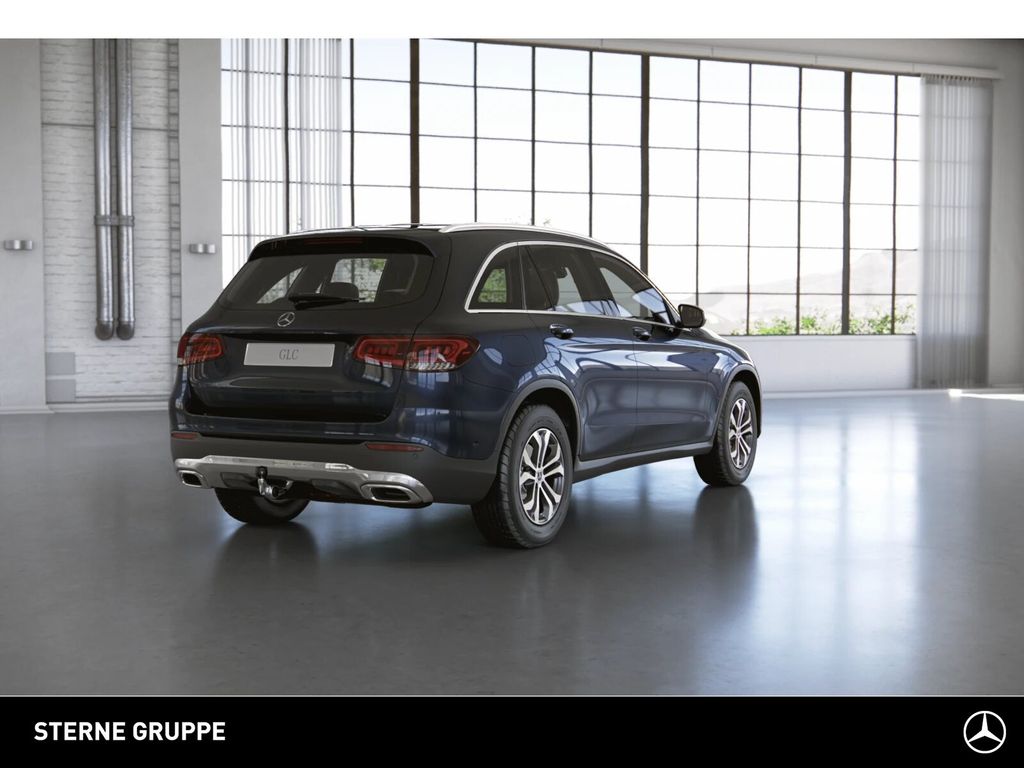 Mercedes-Benz GLC 220 2022 г. Синий, пробег 55655 км