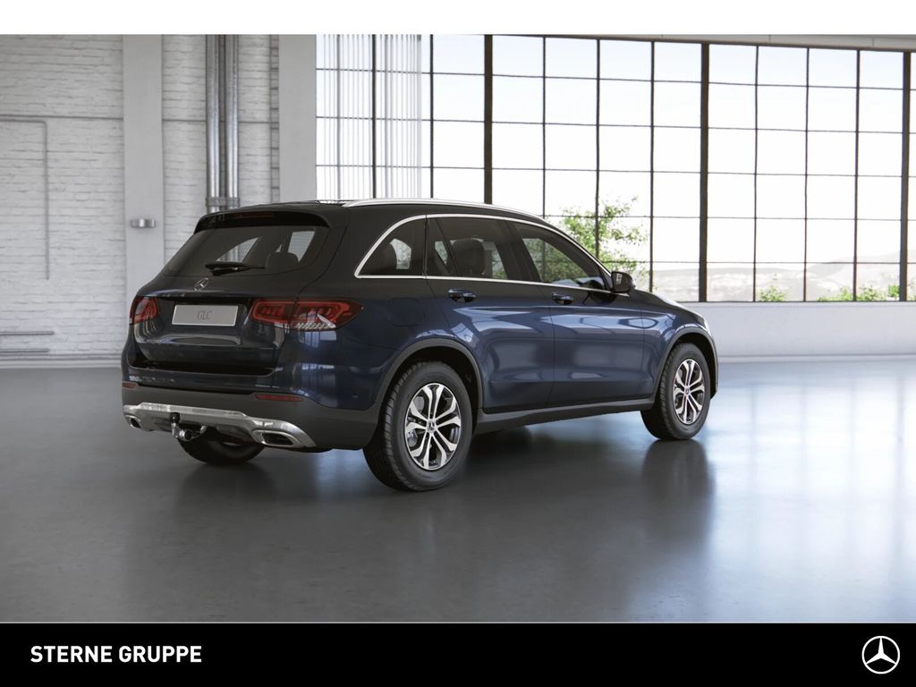 Mercedes-Benz GLC 220 2022 г. Синий, пробег 55655 км