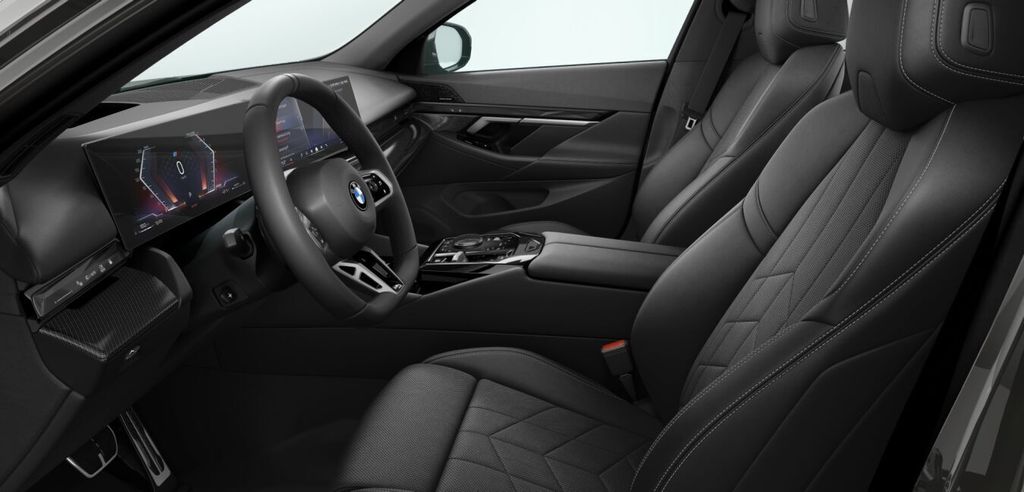 BMW 520 2025 г. Серый, пробег 23868 км