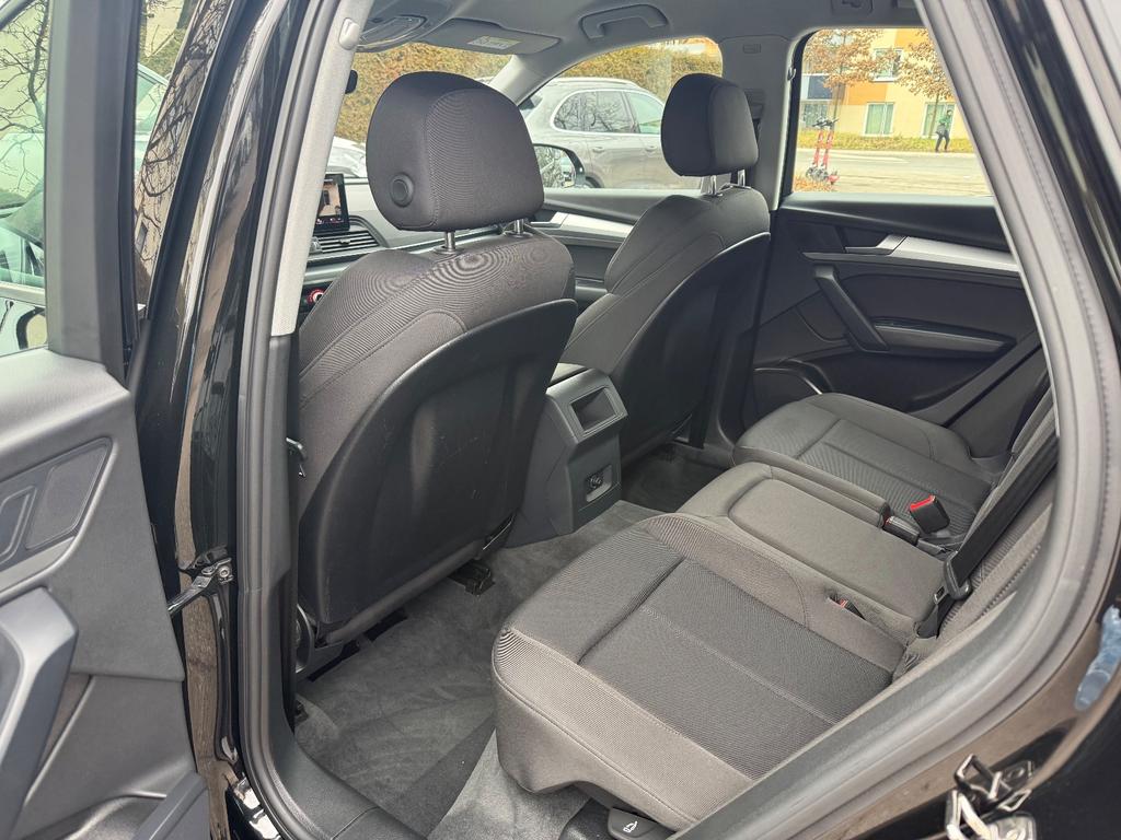 Audi Q5 2024 г. Чёрный, пробег 46884 км