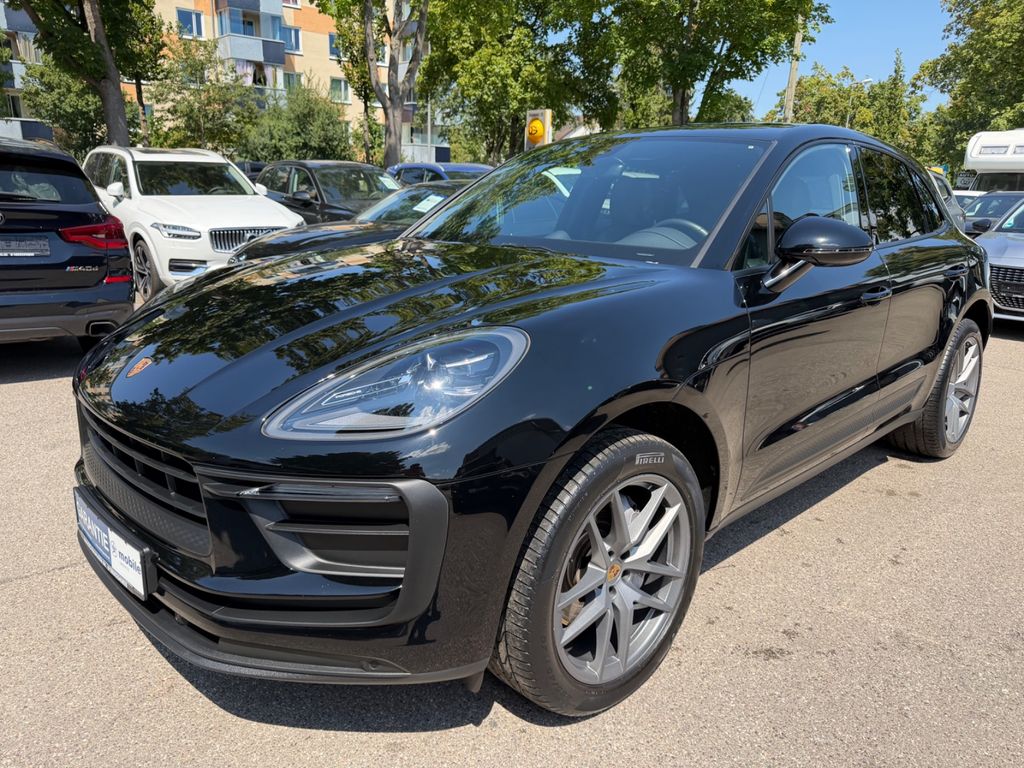 Porsche Macan 2022 г. Чёрный, пробег 58363 км