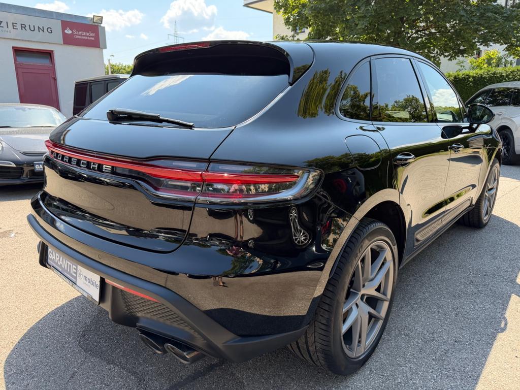 Porsche Macan 2022 г. Чёрный, пробег 58363 км