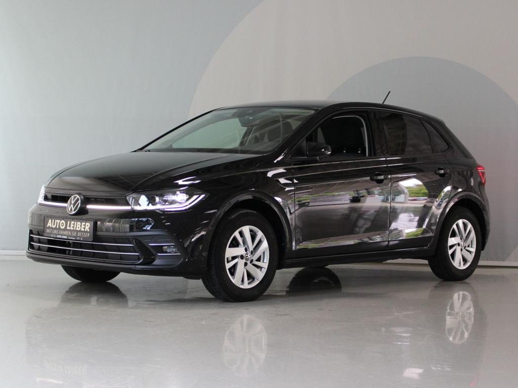 Volkswagen Polo 2023 г. Чёрный, пробег 12780 км