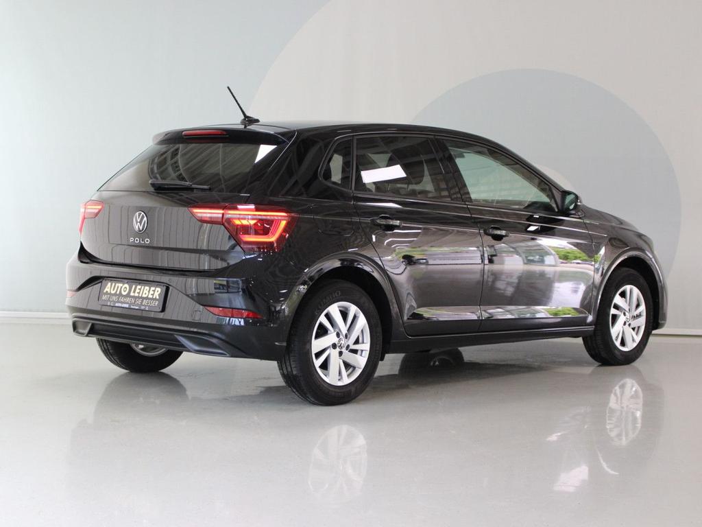 Volkswagen Polo 2023 г. Чёрный, пробег 12780 км
