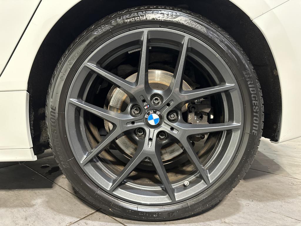 BMW 120 2022 г. Белый, пробег 49750 км