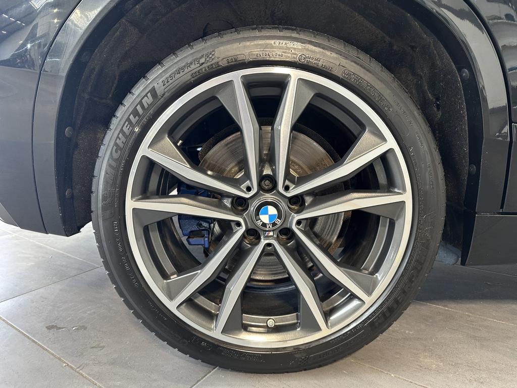 BMW X2 2021 г. Чёрный, пробег 56750 км