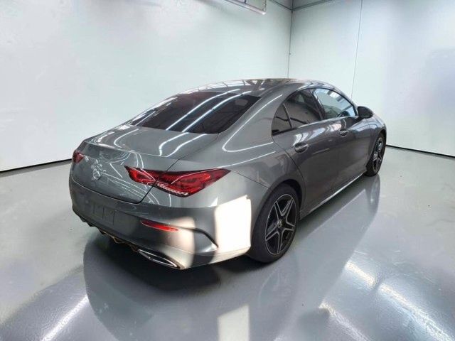 Mercedes-Benz CLA 200 2023 г. Серый, пробег 40000 км