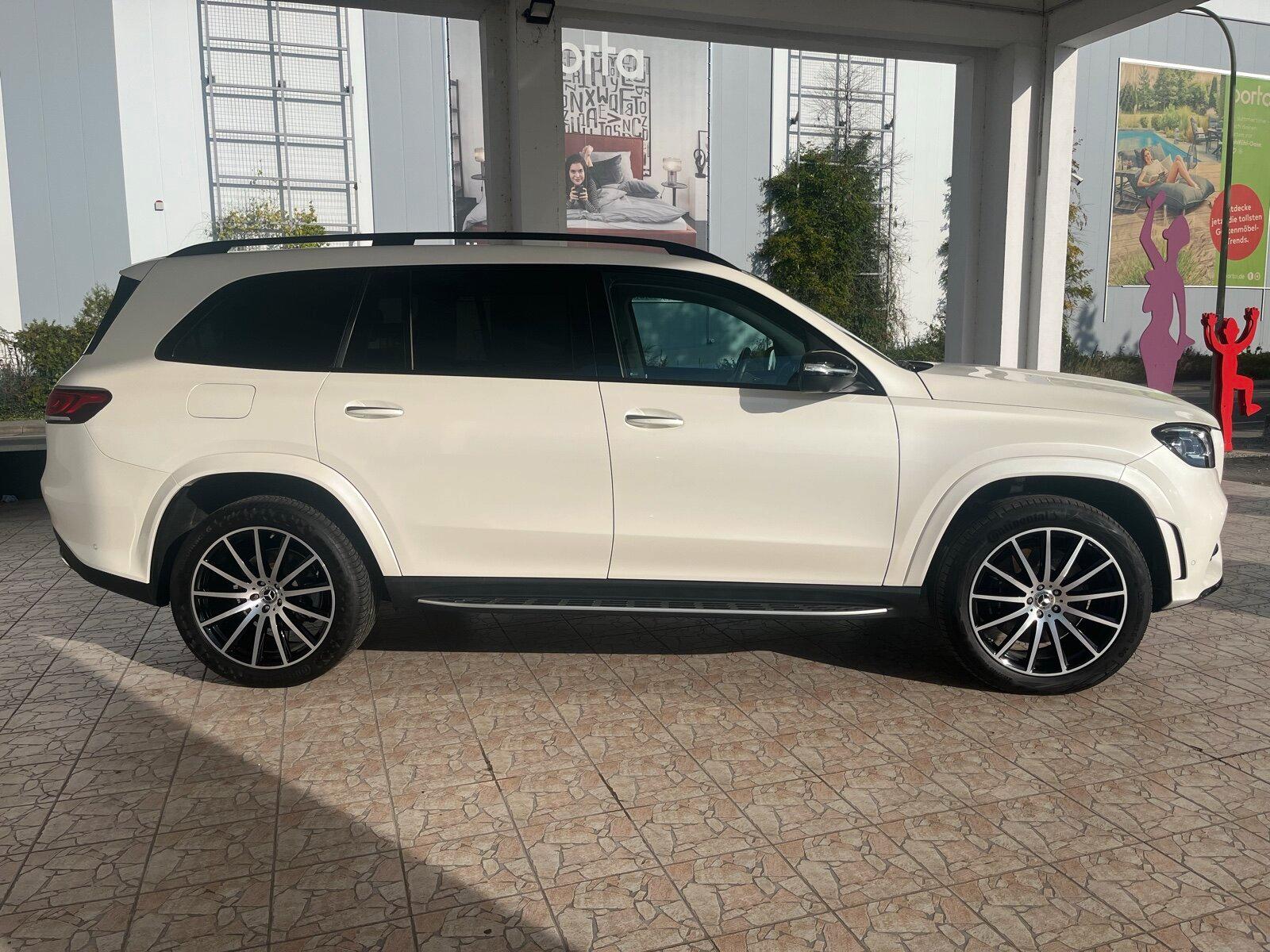 Mercedes-Benz GLS 450 2024 г. Белый, пробег 35522 км