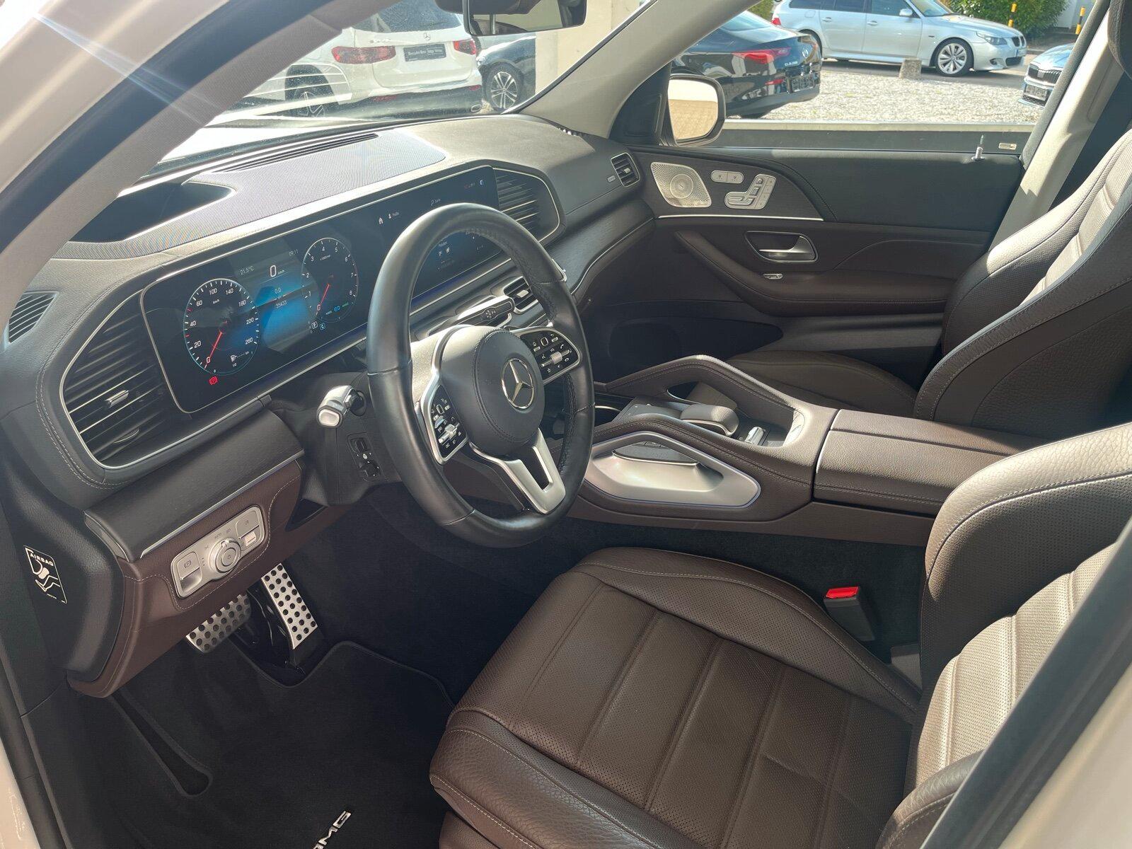 Mercedes-Benz GLS 450 2024 г. Белый, пробег 35522 км