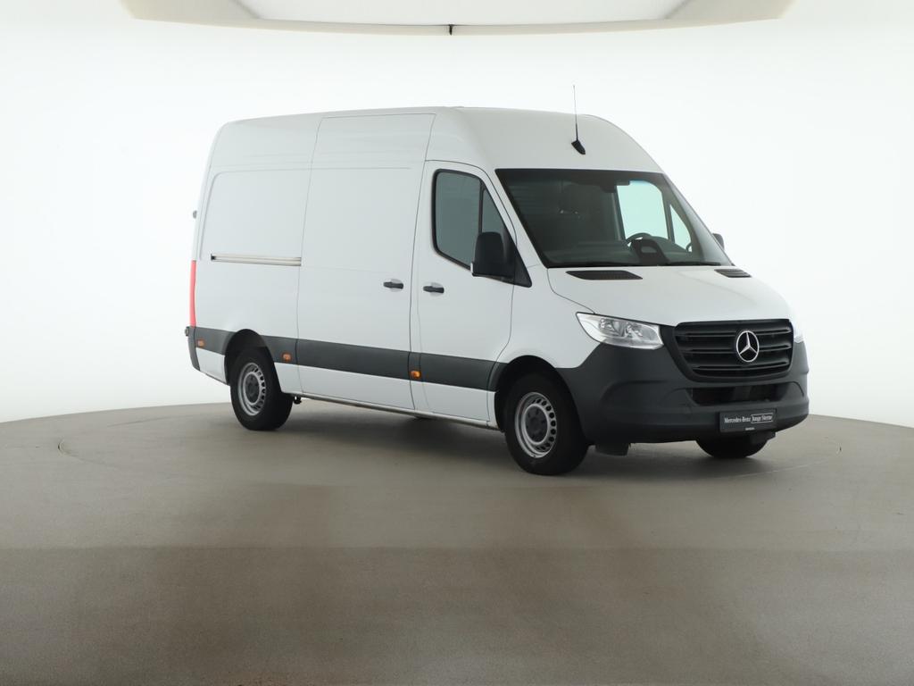 Mercedes-Benz SPRINTER 2025 г. Белый, пробег 31400 км